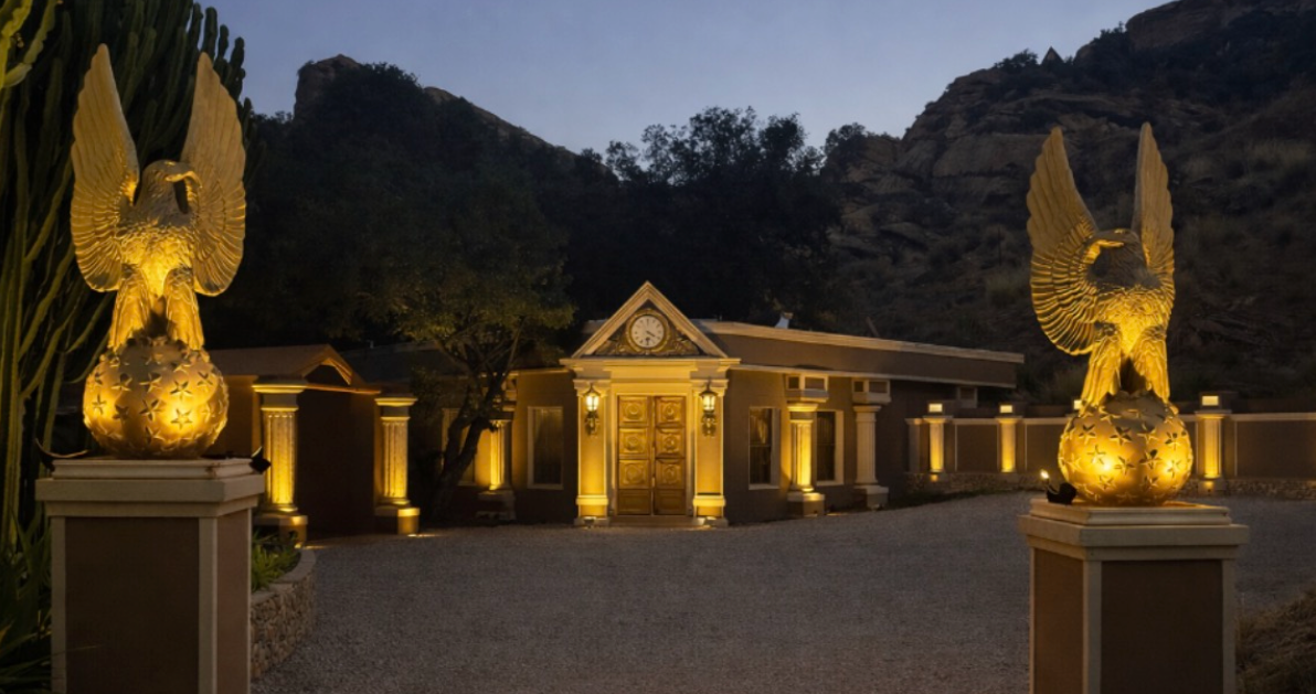 Night at the Museum — featured estate